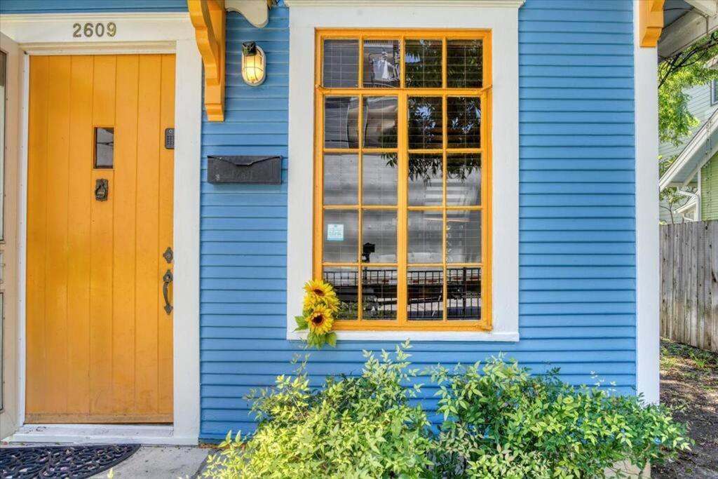 Historic Longhorn Home On Ut Downtown Όστιν Εξωτερικό φωτογραφία